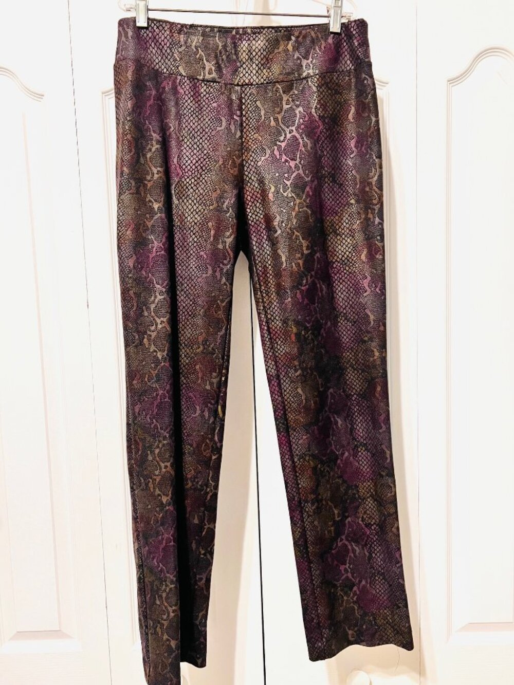 Lena Gabrielle Purple Metallic Python Print Stretch Pull On Pants-Size 12-Comfy